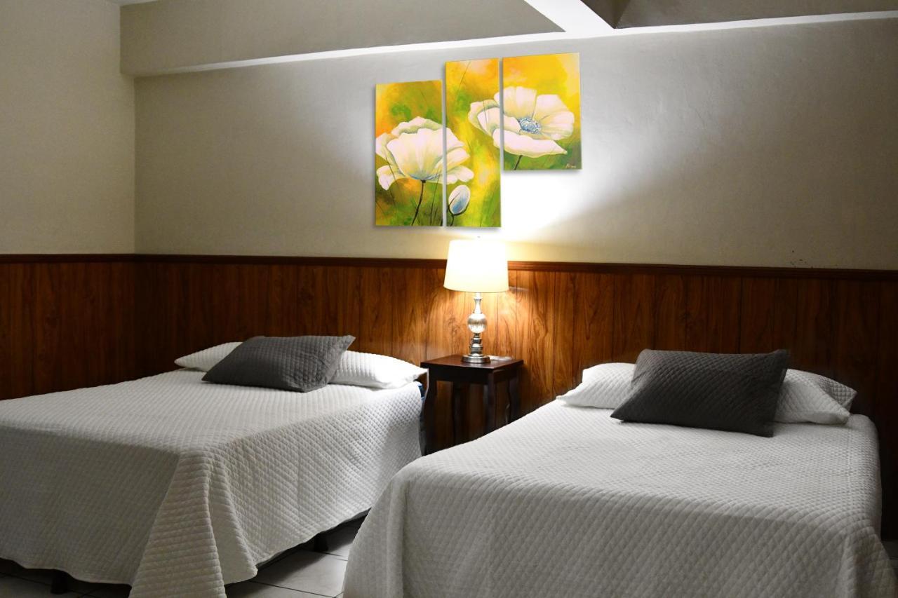 Hotel Manantiales El Salvador San Salvador Luaran gambar